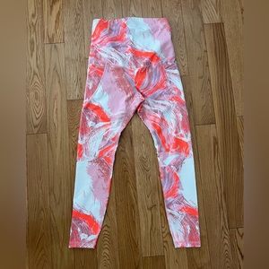 GAP Maternity Powersoft 7/8 length Workout Leggings